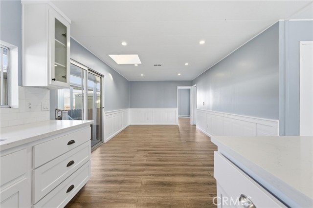 Detail Gallery Image 4 of 18 For 3157 E Avenue I #F11,  Lancaster,  CA 93535 - 3 Beds | 2 Baths