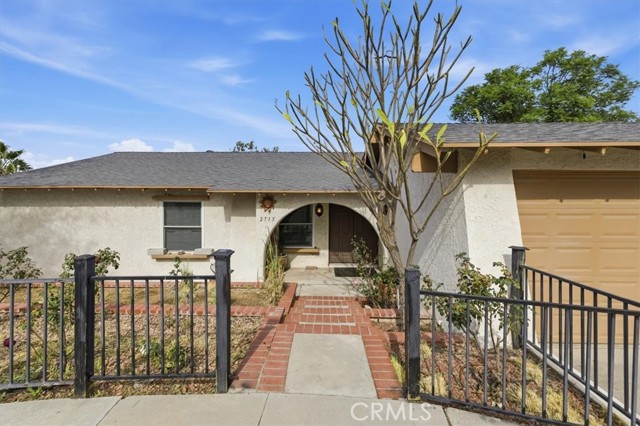 Detail Gallery Image 14 of 67 For 2715 Brockton, Riverside,  CA 92501 - 4 Beds | 2 Baths