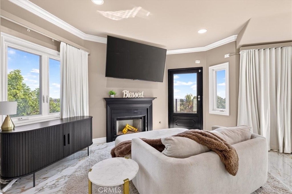MLS #OC26151905 image #19