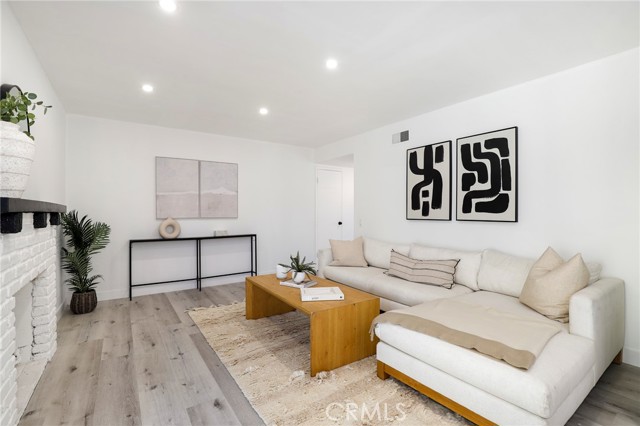 7729 Sedan Avenue, West Hills CA: https://media.crmls.org/medias/beb41df0-8800-4c54-9762-6225e55a54e4.jpg