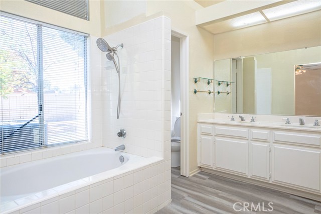 Detail Gallery Image 29 of 38 For 23939 Brittlebush Cir, Moreno Valley,  CA 92557 - 3 Beds | 2 Baths