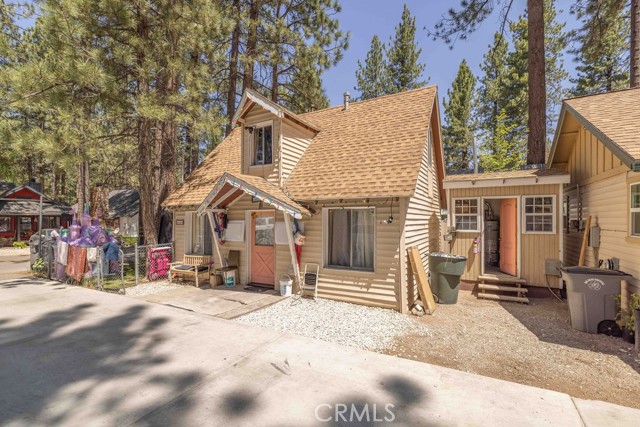 Detail Gallery Image 2 of 45 For 439 Jeffries Rd, Big Bear Lake,  CA 92315 - – Beds | – Baths