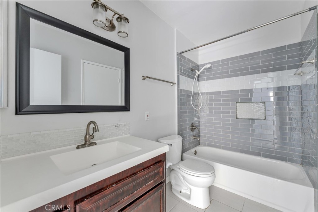 5372 Clairemont Mesa Blvd - photo 16