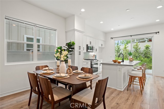 Detail Gallery Image 9 of 42 For 937 E Wonder Lane, Glendora,  CA 91740 - 4 Beds | 3 Baths