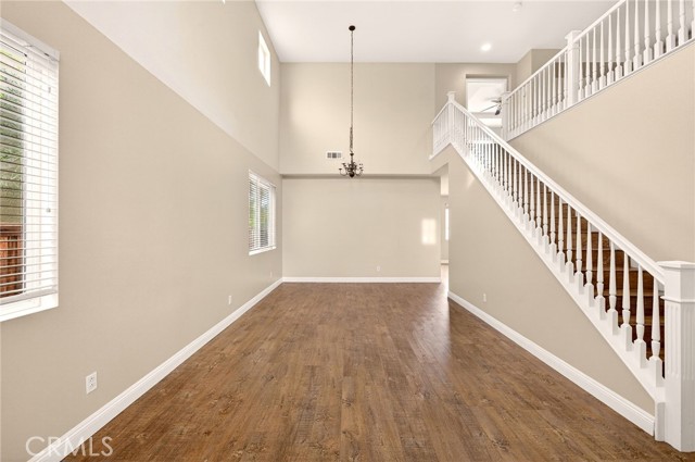 Detail Gallery Image 8 of 63 For 29141 Salrio Dr, Menifee,  CA 92584 - 4 Beds | 2/1 Baths