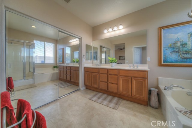 Detail Gallery Image 16 of 36 For 29139 Stone Ridge, Menifee,  CA 92584 - 4 Beds | 2/1 Baths