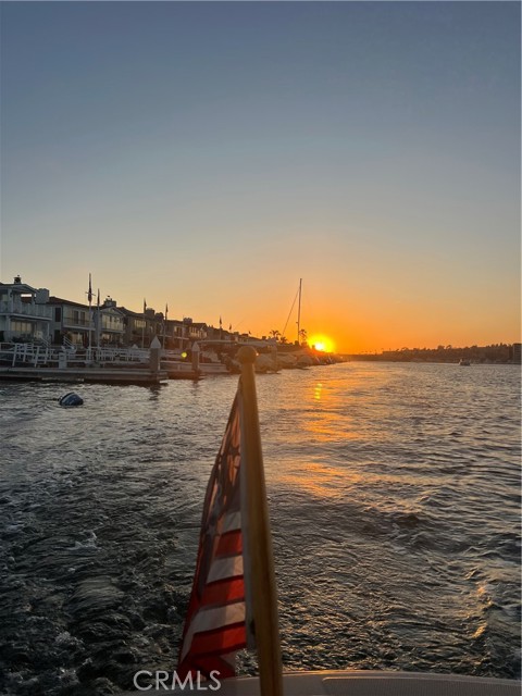 Detail Gallery Image 36 of 37 For 227 Apolena Ave, Newport Beach,  CA 92662 - 3 Beds | 2 Baths