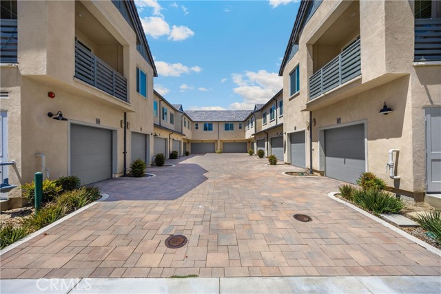 3645 E Delight Paseo, Ontario CA: https://media.crmls.org/medias/beb7326a-0dd2-47f3-8802-45fa9f5dcb98.jpg
