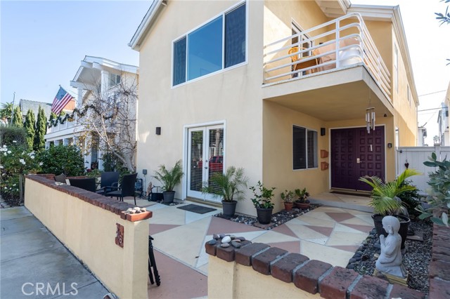 Detail Gallery Image 3 of 39 For 416 30th St, Hermosa Beach,  CA 90254 - 3 Beds | 2/1 Baths