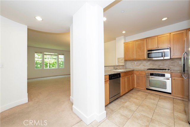 Detail Gallery Image 8 of 37 For 2367 Jefferson St #109,  Torrance,  CA 90501 - 2 Beds | 2 Baths