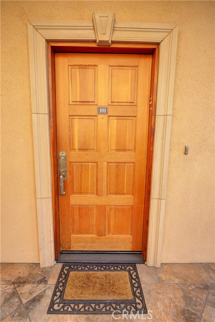 Detail Gallery Image 15 of 19 For 5234 Vantage #105,  Valley Village,  CA 91607 - 2 Beds | 3 Baths