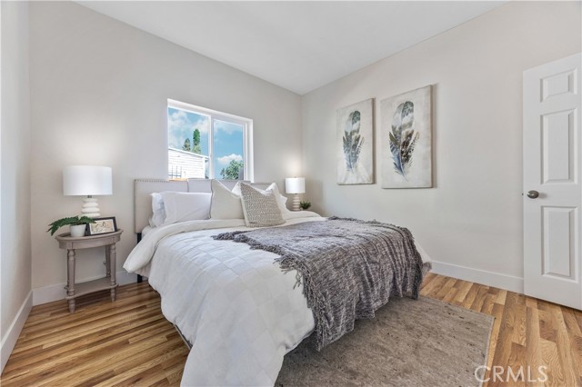 123 W 56th Street, Los Angeles CA: https://media.crmls.org/medias/bebcc6aa-1fa0-4757-bcf0-d806fe4b82c6.jpg