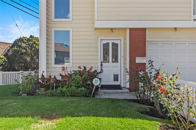 Detail Gallery Image 2 of 34 For 137 W Avenida Cornelio, San Clemente,  CA 92672 - 3 Beds | 2/1 Baths