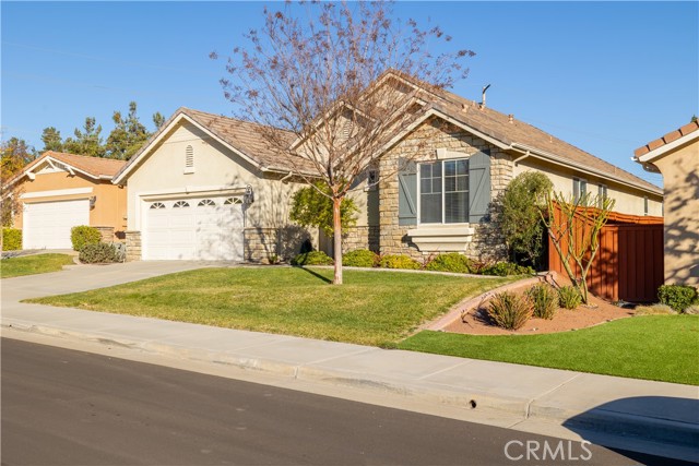 Detail Gallery Image 2 of 55 For 39358 Silver Oak Cir, Murrieta,  CA 92563 - 3 Beds | 2 Baths