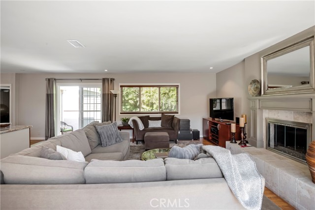 3100 Dow Avenue, Redondo Beach, California 90278, 3 Bedrooms Bedrooms, ,2 BathroomsBathrooms,Residential,Sold,Dow,SB21201747