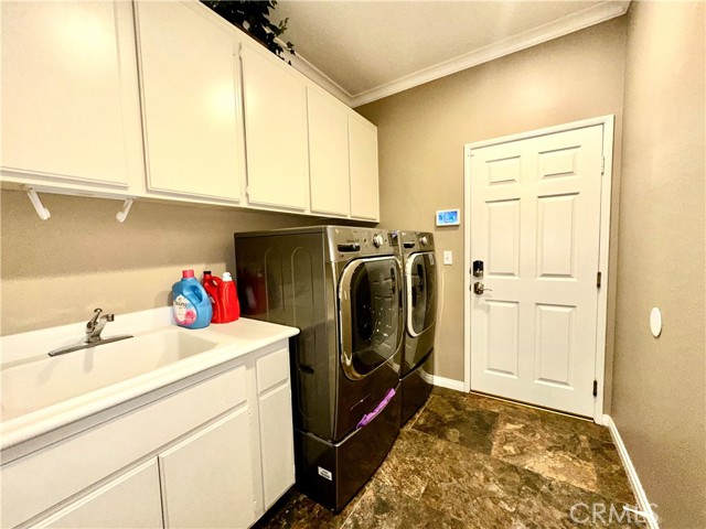 Detail Gallery Image 17 of 30 For 35579 Country Creek Dr, Yucaipa,  CA 92399 - 4 Beds | 2 Baths