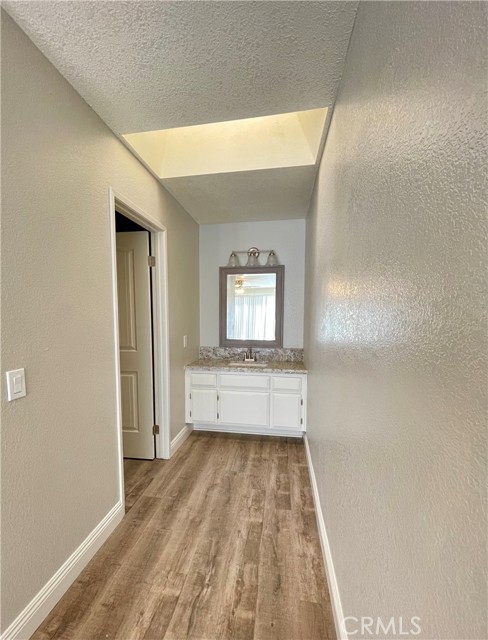 Detail Gallery Image 16 of 29 For 14745 La Brisa Rd, Victorville,  CA 92392 - 4 Beds | 2 Baths