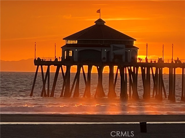 Detail Gallery Image 27 of 29 For 711 Pacific Coast Highway #324,  Huntington Beach,  CA 92648 - 1 Beds | 1 Baths