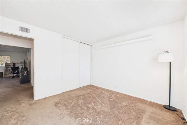 Detail Gallery Image 22 of 25 For 1331 W Cerritos #25,  Anaheim,  CA 92802 - 3 Beds | 2/1 Baths