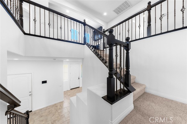 14261 Settlers Ridge Court, Eastvale CA: https://media.crmls.org/medias/bec27132-e918-437e-ac44-4400fab4abc9.jpg
