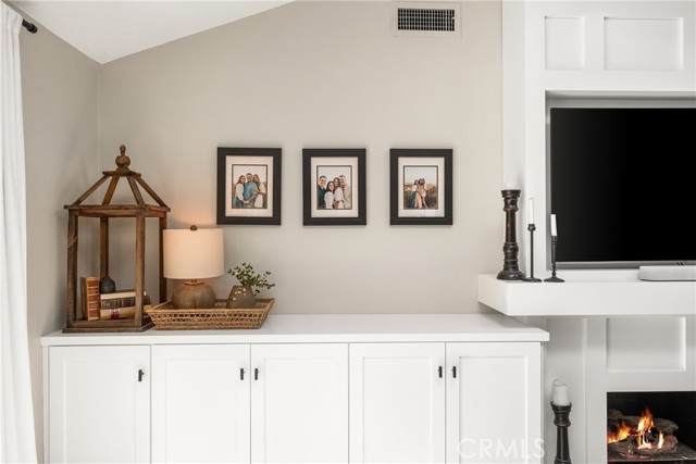 Detail Gallery Image 14 of 70 For 227 S Calle Grande, Orange,  CA 92869 - 3 Beds | 2 Baths