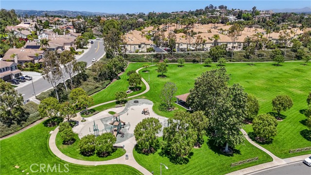 Detail Gallery Image 29 of 34 For 25792 Maple View Dr, Laguna Hills,  CA 92653 - 5 Beds | 3/1 Baths