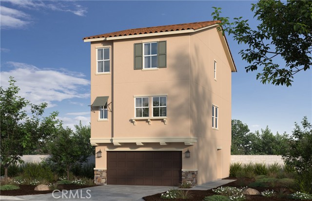 Front Image Thumbnail for CRIV25266378