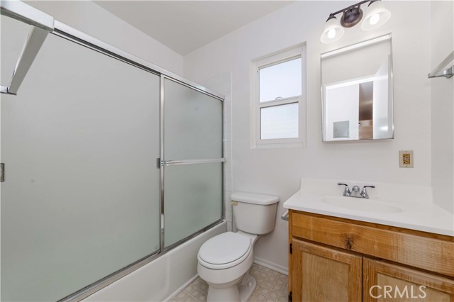 25205 Denny, Torrance, California 90505, 2 Bedrooms Bedrooms, ,1 BathroomBathrooms,Residential Lease,Sold,Denny,PV24254896