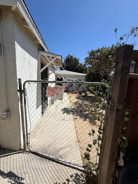 Detail Gallery Image 3 of 4 For 3662 108th, Inglewood,  CA 90303 - – Beds | – Baths