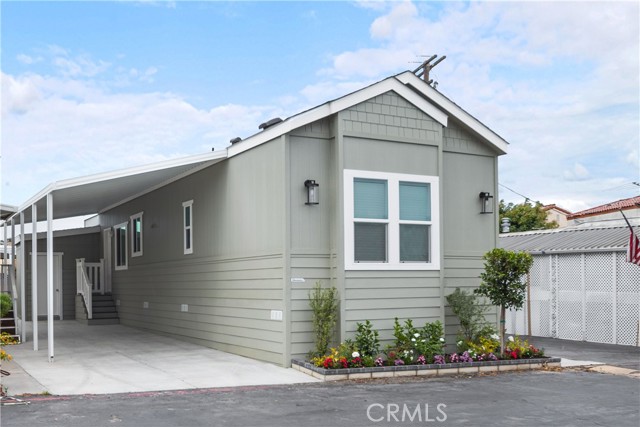 Detail Gallery Image 1 of 14 For 22600 Normandie Ave. #3,  Torrance,  CA 90502 - 2 Beds | 1 Baths