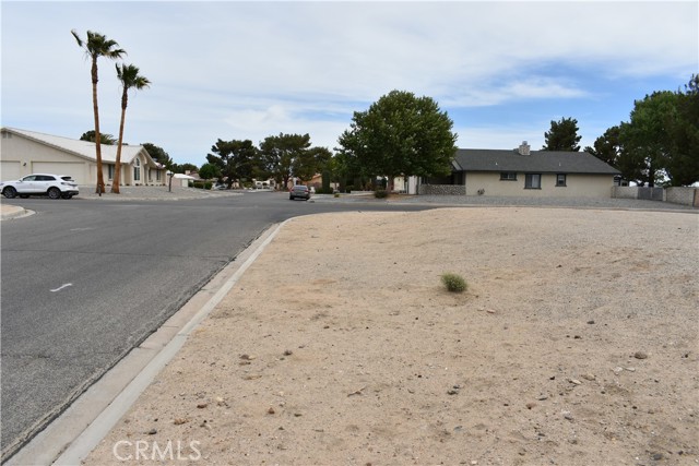 27649 Cloverleaf Drive, Helendale, California 92342, ,Land,For Sale,27649 Cloverleaf Drive,CRHD22119903