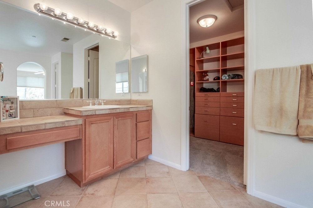 MLS #OC25182167 img 29