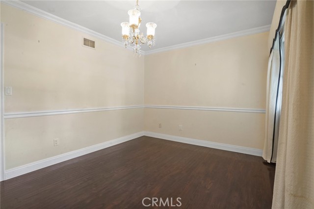 Detail Gallery Image 34 of 49 For 12281 Woodley Ave, Granada Hills,  CA 91344 - 3 Beds | 2 Baths