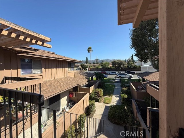 1481 Forest Glen Drive, 213 photo 3