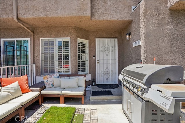 2 Bed Home for Sale in Los Angeles, California