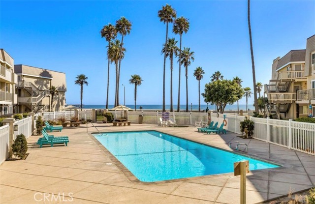 Detail Gallery Image 21 of 26 For 218 E Surfside, Port Hueneme,  CA 93041 - 3 Beds | 2 Baths
