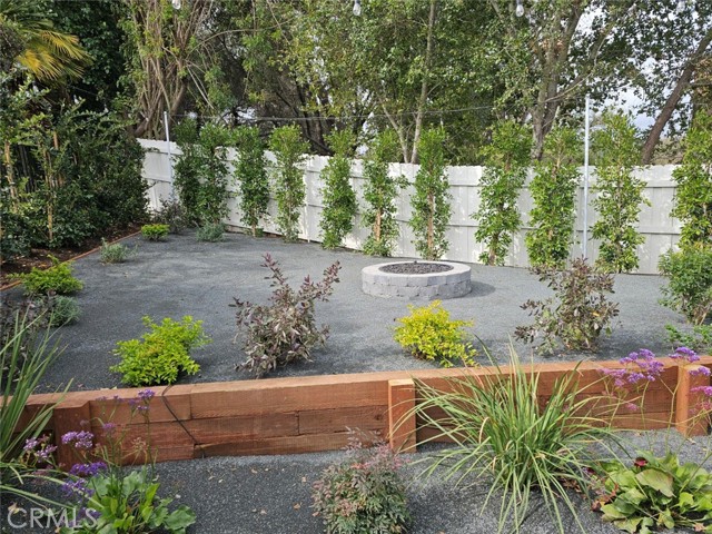 Detail Gallery Image 11 of 17 For 909 Brightstone Ct, Westlake Village,  CA 91361 - 3 Beds | 2 Baths