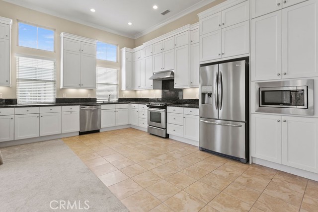 Detail Gallery Image 6 of 18 For 251 Mayfair, Irvine,  CA 92620 - 3 Beds | 2 Baths
