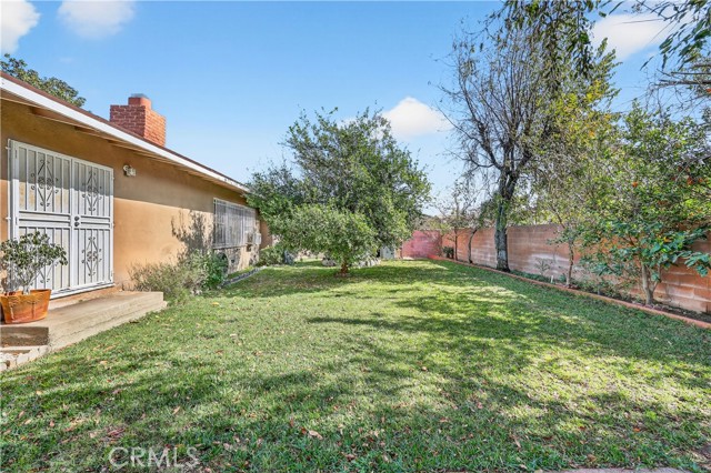 15937 Manzanita, Fontana CA: https://media.crmls.org/medias/becb39c5-5934-4afc-bf01-0d0006a28327.jpg
