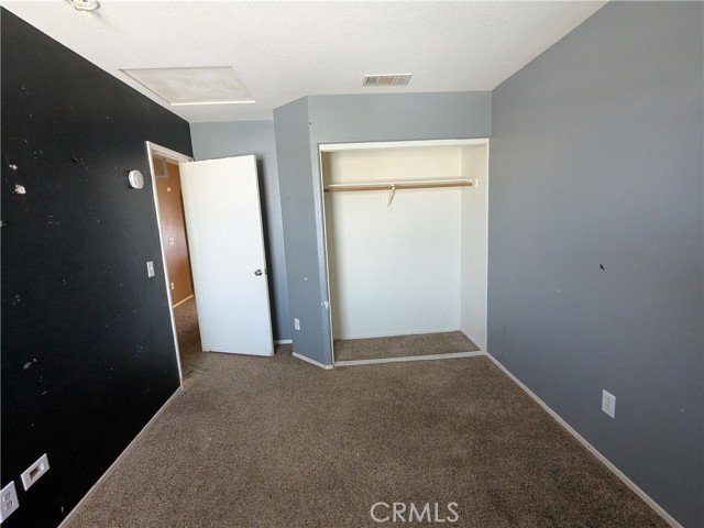 Detail Gallery Image 16 of 22 For 15243 Riverview, Victorville,  CA 92394 - 3 Beds | 2/1 Baths