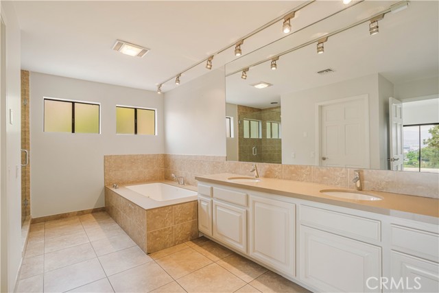 Detail Gallery Image 28 of 45 For 3622 Roberts View Pl, Studio City,  CA 91604 - 4 Beds | 3/1 Baths