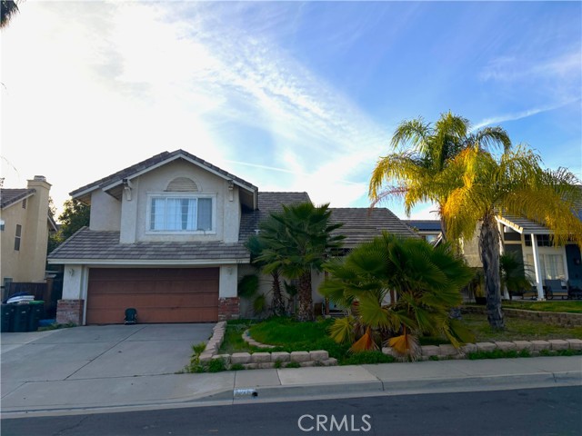 321 Avenue 12, Lake Elsinore CA: https://media.crmls.org/medias/beccf959-fb5e-4f60-8f1c-55df94f8580a.jpg