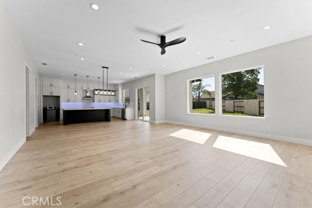 Detail Gallery Image 6 of 45 For 6 Stepping Stone Ct, Oroville,  CA 95966 - 3 Beds | 3 Baths