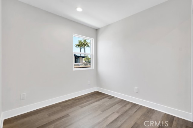 1234 W 89th Street, Los Angeles CA: https://media.crmls.org/medias/becdb582-9318-4fa9-b5ed-7710b7f368ad.jpg