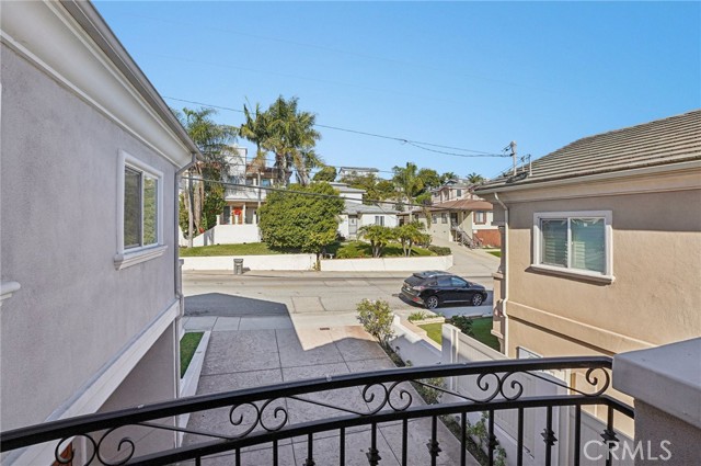 1912 Ruhland Avenue, Redondo Beach, California 90278, 4 Bedrooms Bedrooms, ,2 BathroomsBathrooms,Residential,For Sale,Ruhland,SB25258301 1912 Ruhland Avenue, Redondo Beach, California 90278, 4 Bedrooms Bedrooms, ,2 BathroomsBathrooms,Residential,For Sale,Ruhland,SB25258301