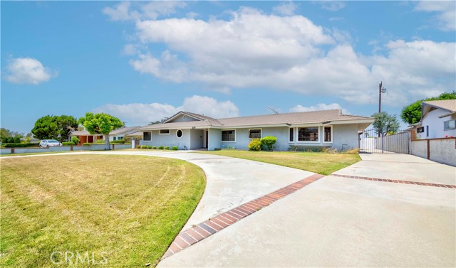 2837 E Mesa Drive, West Covina CA: https://media.crmls.org/medias/becfb546-0c91-42f6-8e28-d5cce3f53250.jpg