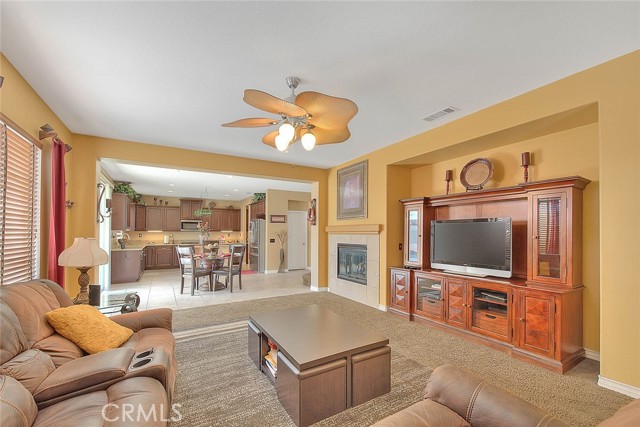 Detail Gallery Image 21 of 68 For 6681 Moonriver St, Corona,  CA 91752 - 5 Beds | 3/1 Baths