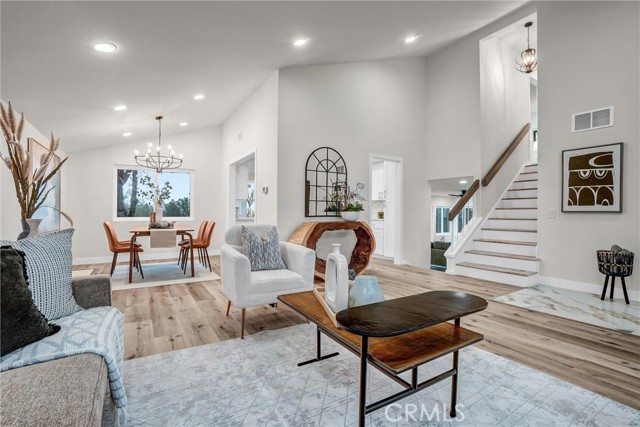 Detail Gallery Image 3 of 35 For 6631 E Princeton, Anaheim,  CA 92807 - 3 Beds | 2/1 Baths