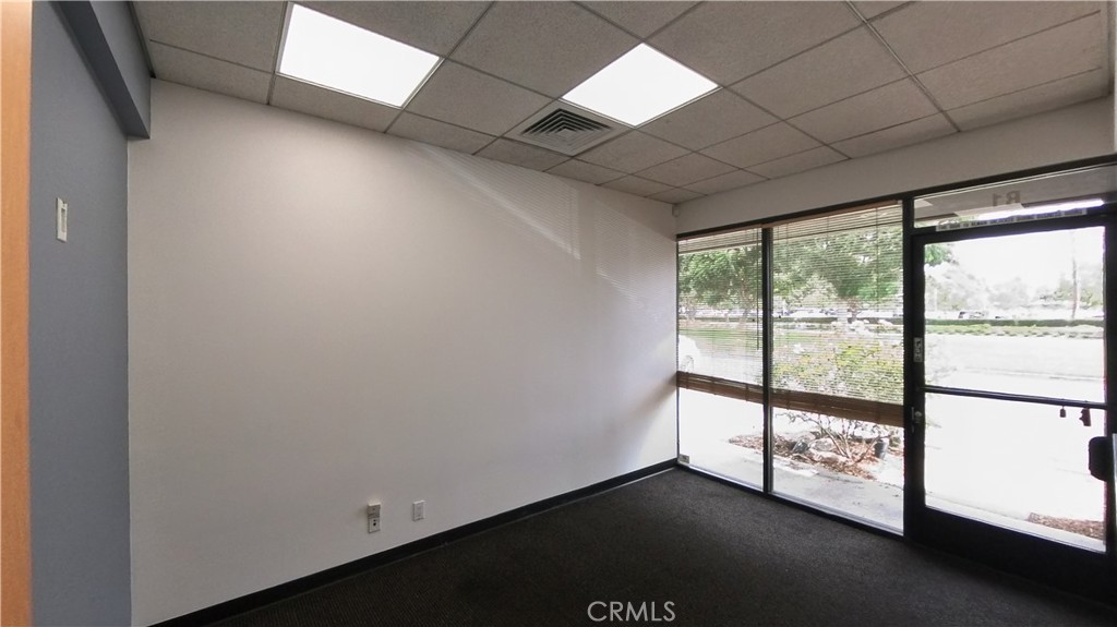 MLS #OC25252957 image #7