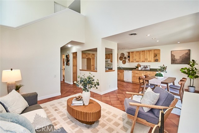 4725 Cardena, Yorba Linda CA: https://media.crmls.org/medias/bed15300-4de0-4256-a9e8-f83836880fc4.jpg